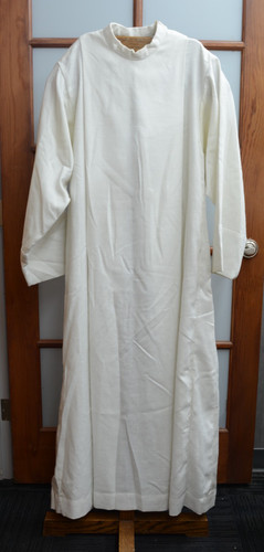 Used white thick robe alb - +, +